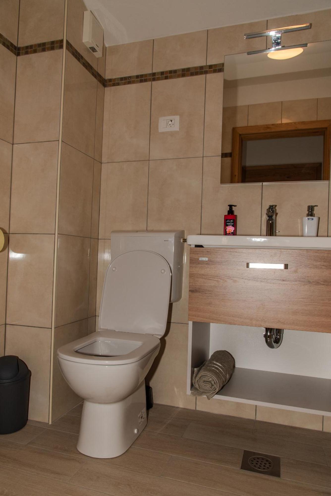Apartmaji Tinta Kanal Zewnętrze zdjęcie